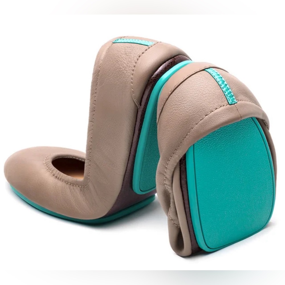 Tieks by Gavrieli in taupe , size 7